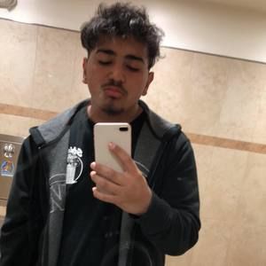 Meet your Posher, Daniel